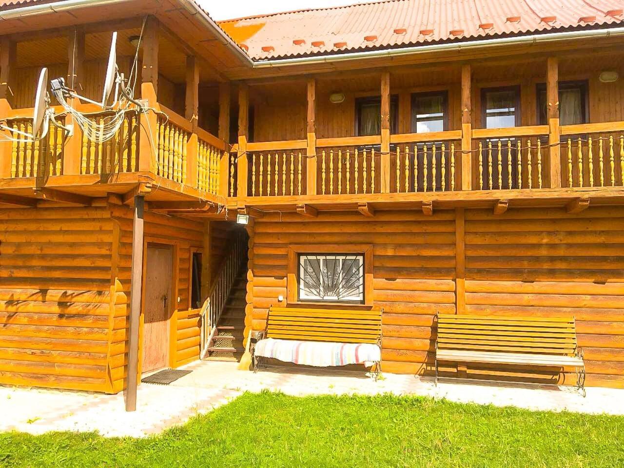 U Yaremyna Villa Mykulytjyn Exteriör bild